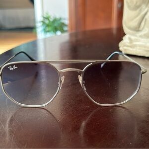 Women’s Ray Ban Sunglasses